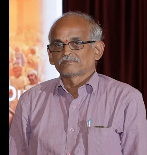 R Palaniswamy